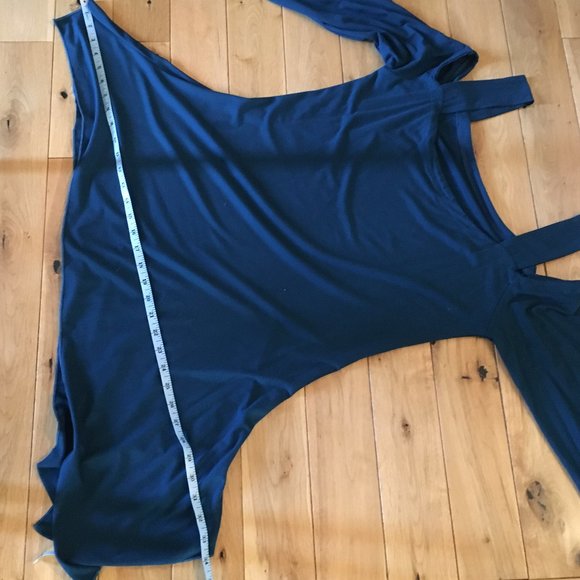 Cold Shoulder Asymmetrical Jersey Dress - Picture 10 of 16